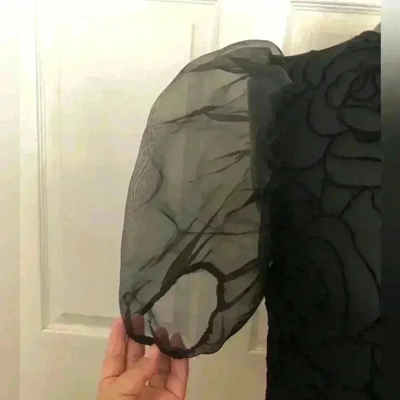 Free Misses black lace organza puffy short sleeves Medium - Picture 3 of 6